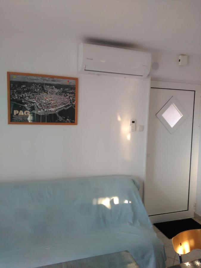 Apartmani Maja Pag Town Eksteriør billede